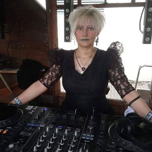DJane Sheatle